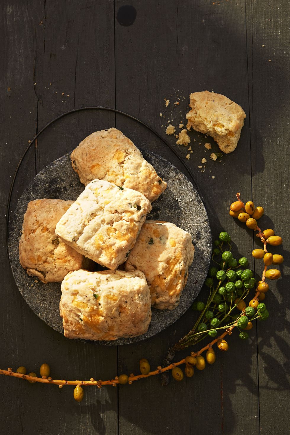 fluffy apple cheddar biscuits