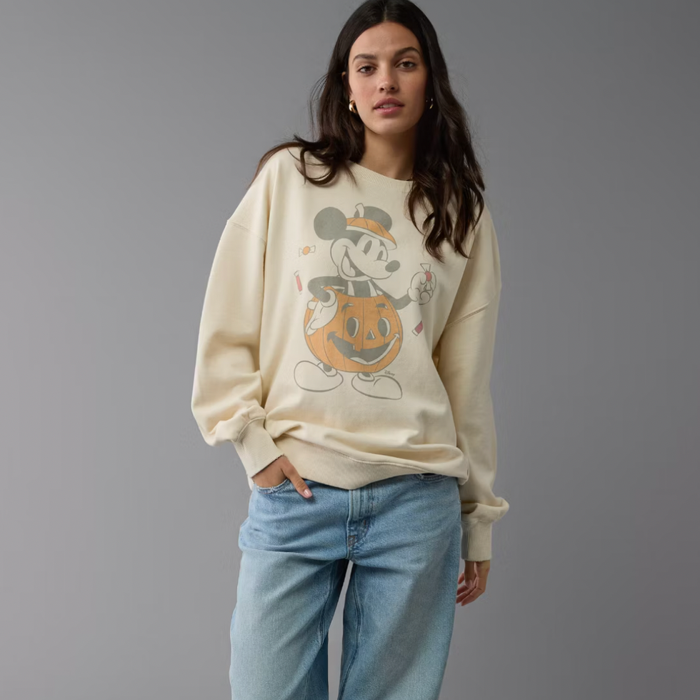 Oversized Halloween Mickey Mouse Graphic Sweatshirt