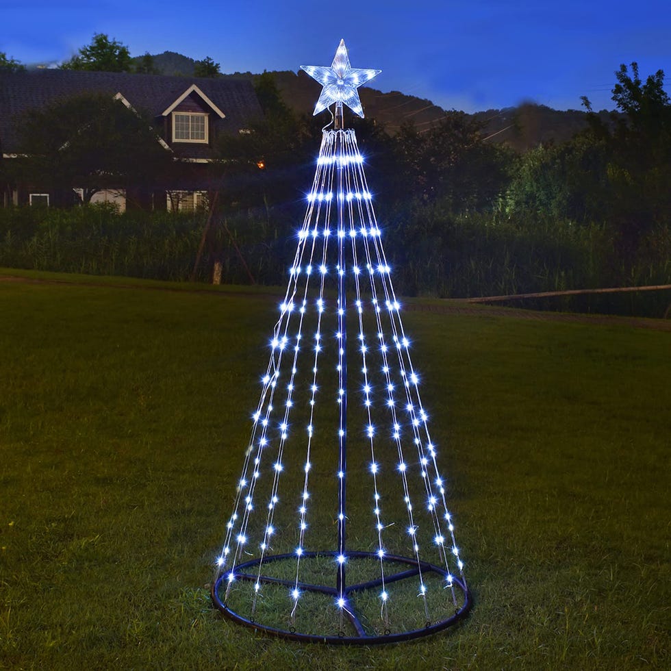 Cool White Outdoor Christmas Tree