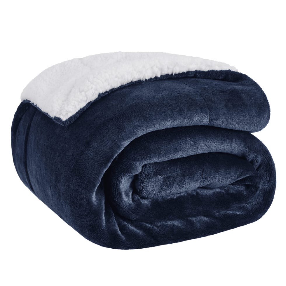 Sherpa Fleece Throw Blanket